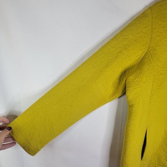 Isaac Mizrahi Chartreuse / Citrus Women's Quilted Soft Jacket - Picture 8 of 14